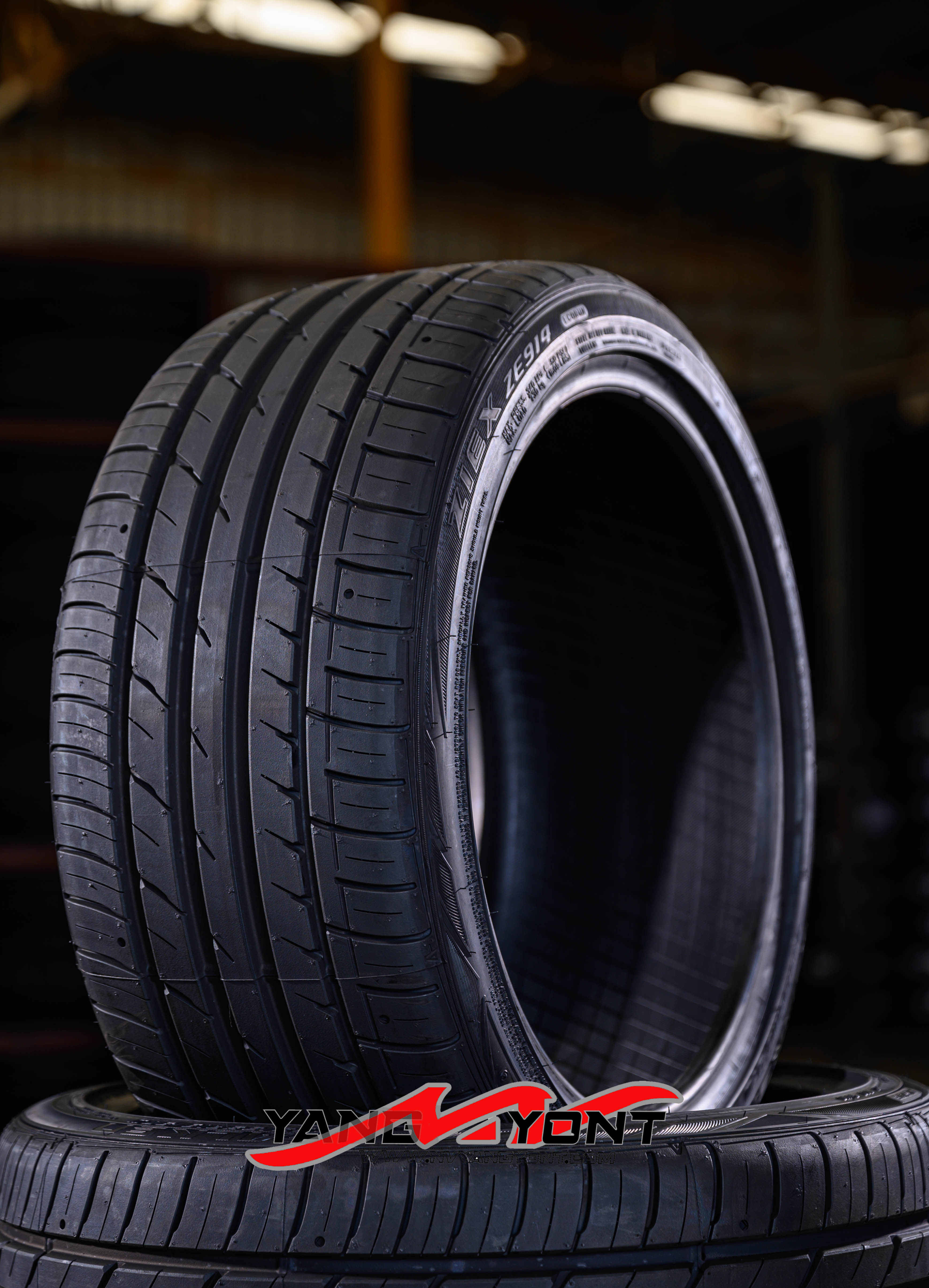 (โปรโมชั่นยางซื้อ 3แถม1ฟรี) 235/60R17 ZIEX ZE914