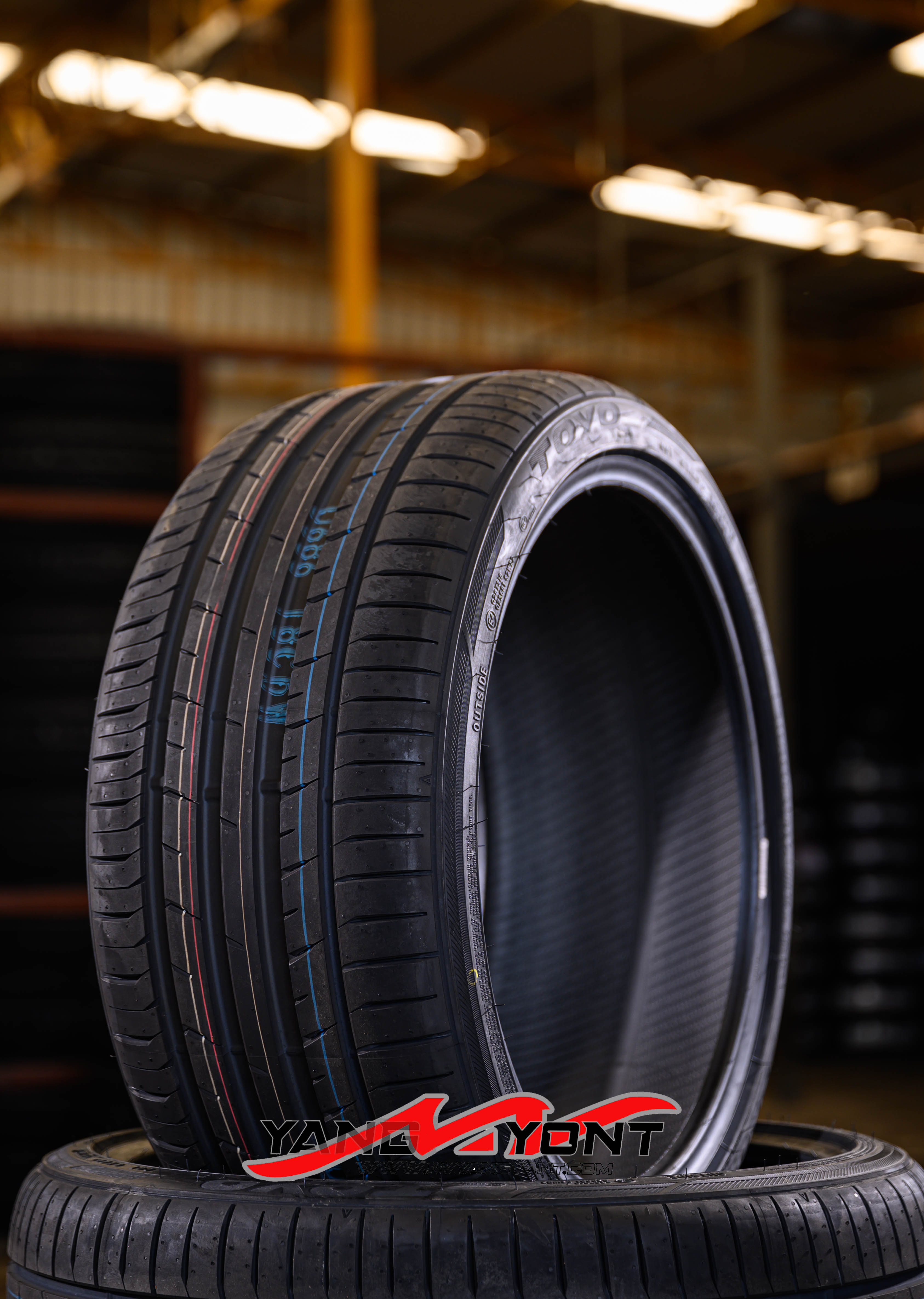 295/30 R19 Proxes Sport